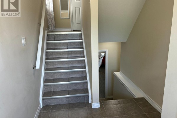 45 Oakes Crescent, Guelph, ON, photo 3