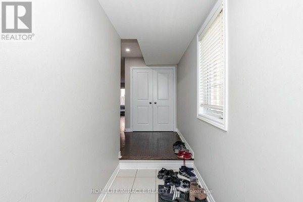 Bedroom - 45 Padbury Trail, Brampton, ON L7A4V2 Photo 5
