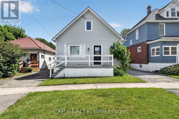 Kitchen - 45 Phipps Street, Fort Erie, ON L2A2V3 Photo 3