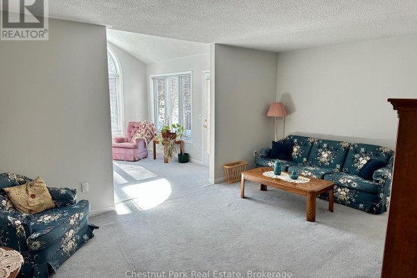 Sunroom - 45 Pine Ridge Gate E, Gravenhurst), ON P1P1Y4 Photo 4