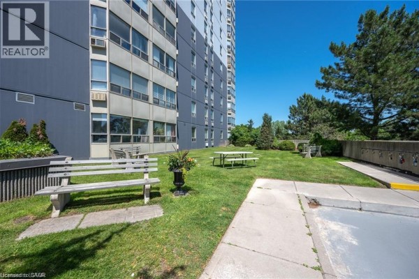 45 Pond Mills Road Unit# 1007, London, ON, photo 2