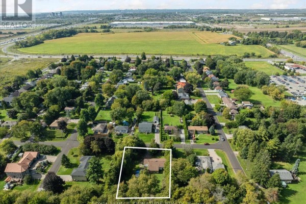 45 Queens Road, Whitby, ON L1P1K4 Photo 5