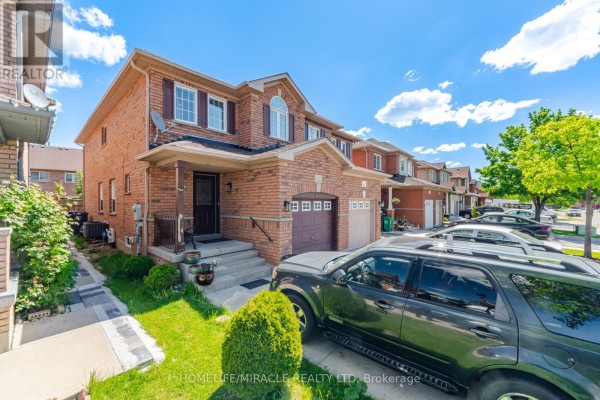 45 Ridgefield Court, Brampton, ON, photo 2