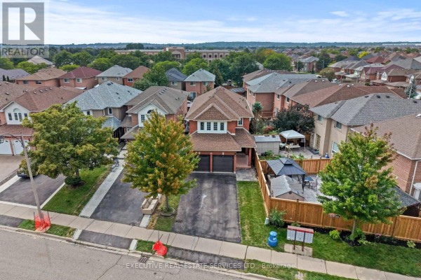 45 Sahara Trail, Brampton, ON, photo 3