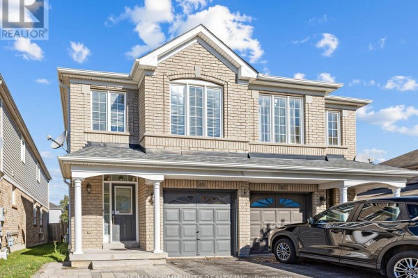 Family room - 45 Tozer Crescent, Ajax, ON L1T5A1 Photo 4