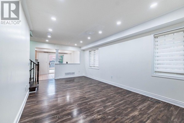 Living room - 45 Trevino Crescent, Brampton, ON L6P1M1 Photo 4