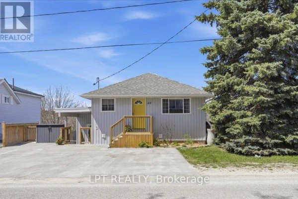 Living room - 45 Water Street, Penetanguishene, ON L9M1M8 Photo 5