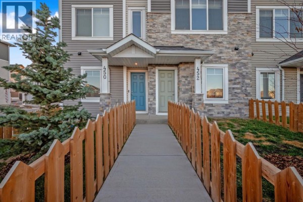 Family room - 450 Canals Crossing Sw, Airdrie, AB T4B4L3 Photo 5
