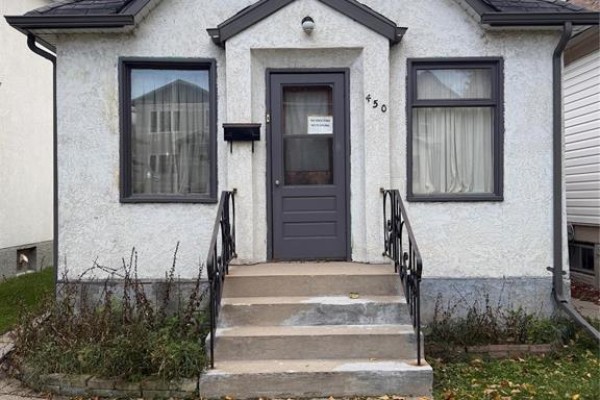 450 Cathedral Avenue, Winnipeg