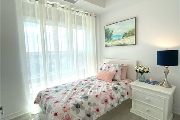 Bedroom - 450 Dundas Street E Unit# 428, Waterdown, ON L8B1Z2 Photo 5