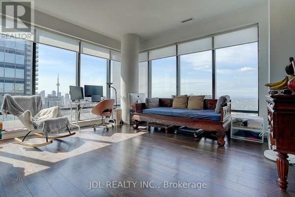 Den - 4502 - 5 St Joseph Street, Toronto, ON M4Y0B6 Photo 4