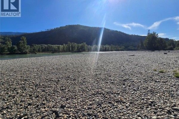 4504 Yellowhead Highway S, Little Fort, BC V0E2C0 Photo 5