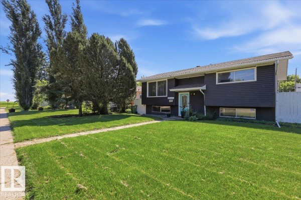 Kitchen - 4507 46 Av, Wetaskiwin, AB T9A1X1 Photo 2
