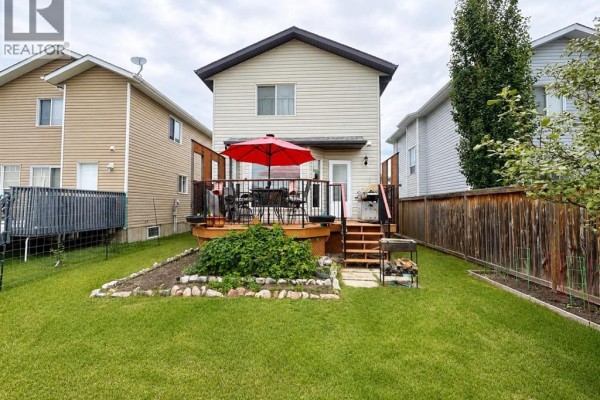 3pc Bathroom - 4507 74 Street, Camrose, AB T4V1X9 Photo 3