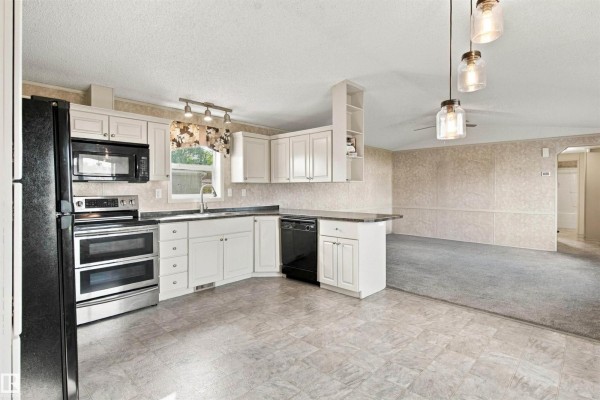 Kitchen - 4508 Labrador Rd, Cold Lake, AB T9M0C6 Photo 2