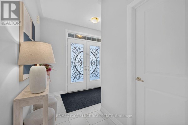 Primary Bedroom - 451 Brisdale Drive, Brampton, ON L7A4P9 Photo 4