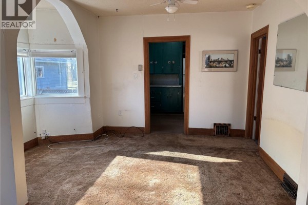 Kitchen - 451 T Avenue S, Saskatoon, SK S7M3B3 Photo 5