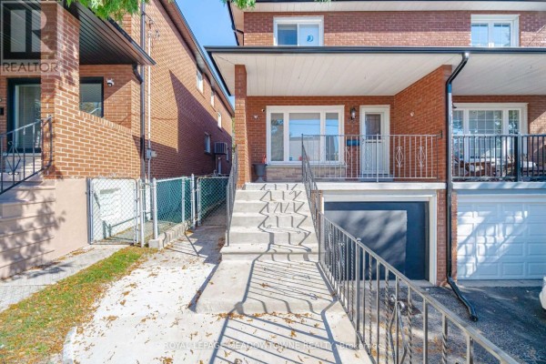 Primary Bedroom - 451 Westmoreland Avenue N, Toronto, ON M6H3A6 Photo 4