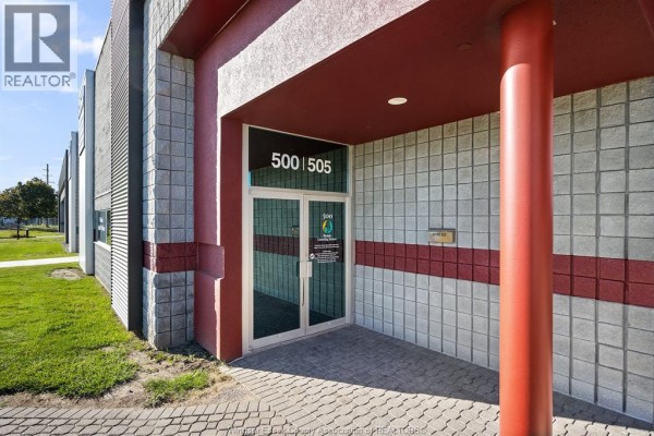 4510 Rhodes Drive Unit# 705-3, Windsor, ON N8W5K5 Photo 3