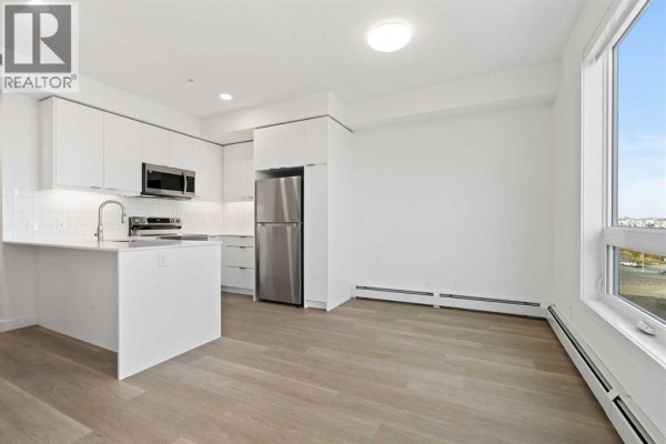 Primary Bedroom - 4513, 8500 19 Avenue Se, Calgary, AB T2A7V1 Photo 5