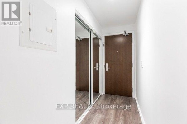 Primary Bedroom - 4515 - 70 Temperance Street, Toronto, ON M5H4E8 Photo 4