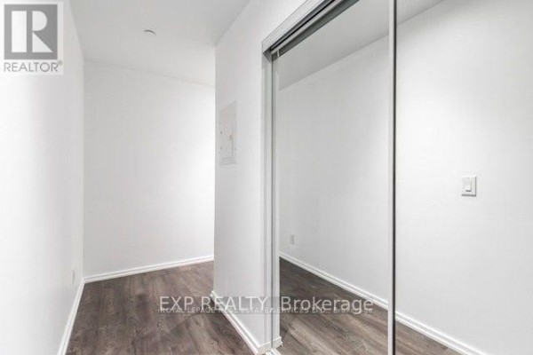 Bedroom 2 - 4515 - 70 Temperance Street, Toronto, ON M5H4E8 Photo 5