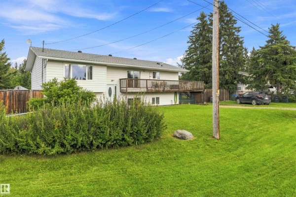 4515 46a Street St, Rural Lac Ste  Anne County, AB, photo 3