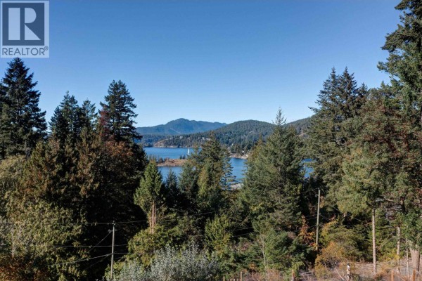 4517 Pollock Road, Pender Harbour, BC V0N2H1 Photo 4