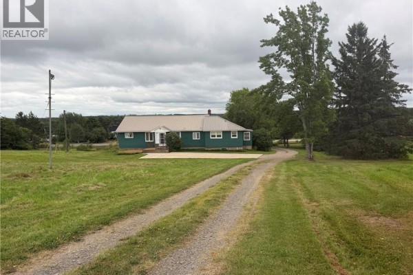 Recreation room - 4519 Route 106, Petitcodiac, NB E4Z6E9 Photo 5