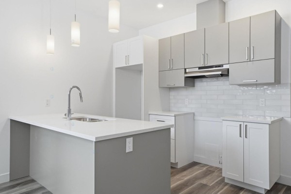 452 Boul. De L'amérique-française, #102, Gatineau, QC J9J0G5 Photo 3