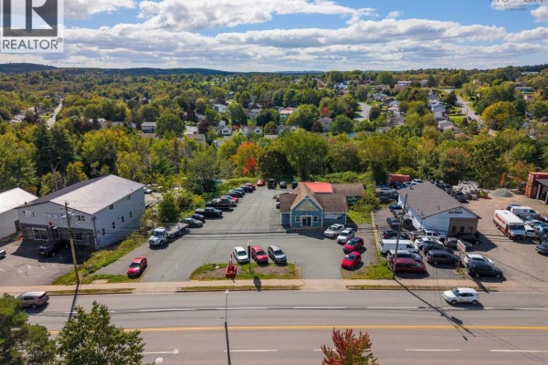452 Sackville Drive, Lower Sackville, NS B4C2R8 Photo 3
