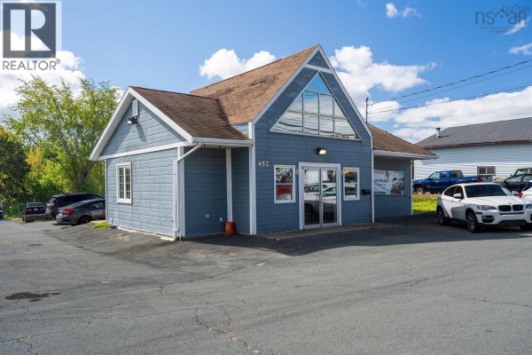 452 Sackville Drive, Lower Sackville, NS B4C2R8 Photo 5