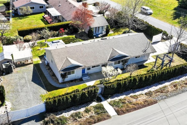 Ensuite - 4521 Sunwood Pl, Bowser, BC V0R1G0 Photo 5