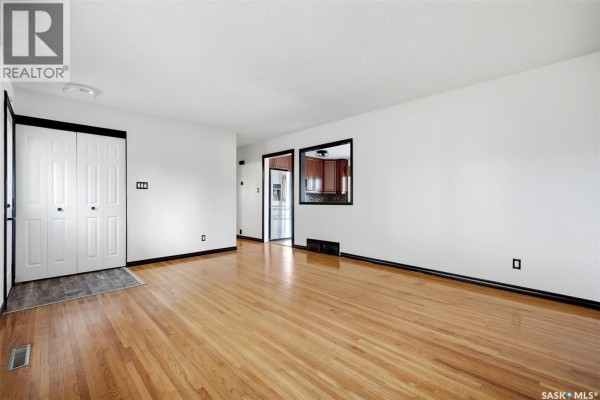 Bedroom - 4523 England Road, Regina, SK S4R4P6 Photo 5
