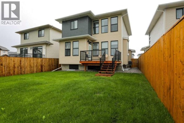 4pc Bathroom - 4529 31 Avenue S, Lethbridge, AB T1K8J8 Photo 5