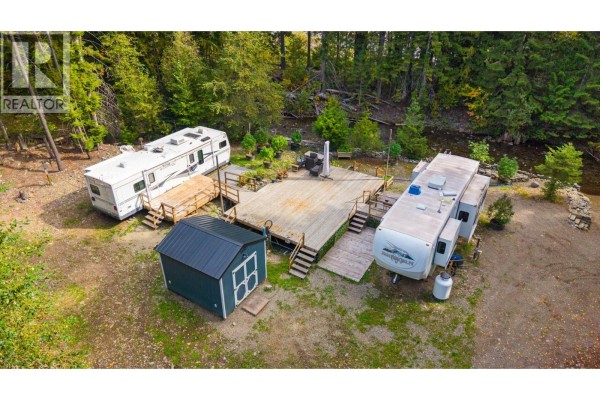 4529 Highway 3, Arrow Creek, BC V0B1G9 Photo 5