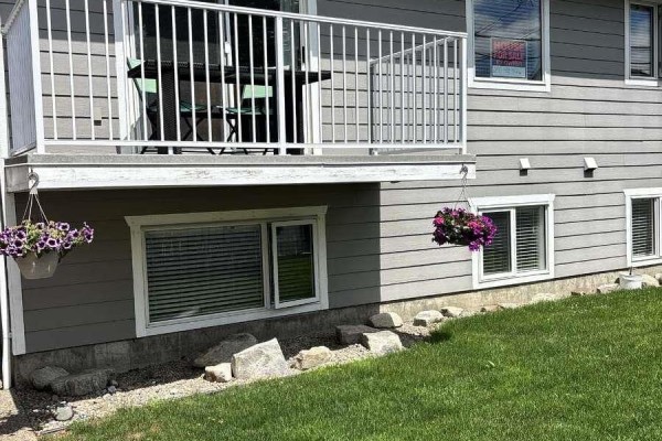 453 Alexander Avenue, Penticton, BC, photo 2