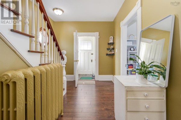 Foyer - 453 Pleasant Street, New Glasgow, NS B2H2Z5 Photo 5