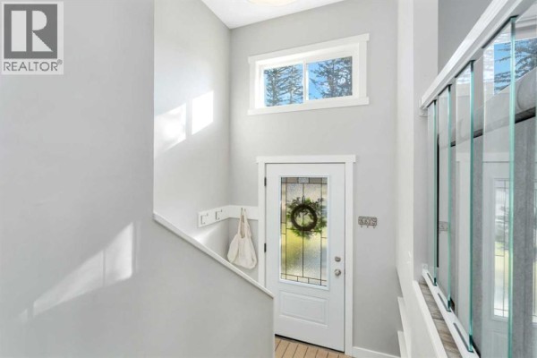 Dining room - 4534 46 Street, Sylvan Lake, AB T4S1L3 Photo 5