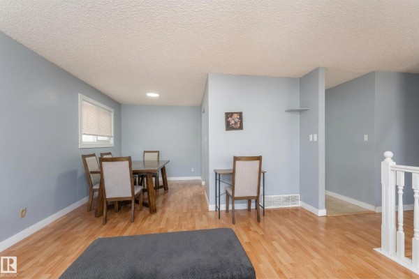 Bedroom 2 - 4535 30 Av Nw, Edmonton, AB T6L4S6 Photo 5