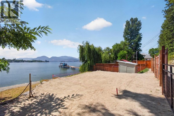 4535 Mill Road, Naramata, BC V0H1N1 Photo 5