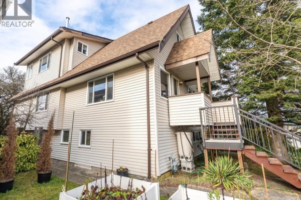 4535 Rupert Street, Vancouver, BC, photo 2