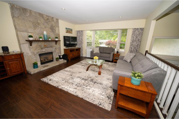 4536 199a Street, Langley, BC V3A5S3 Photo 4