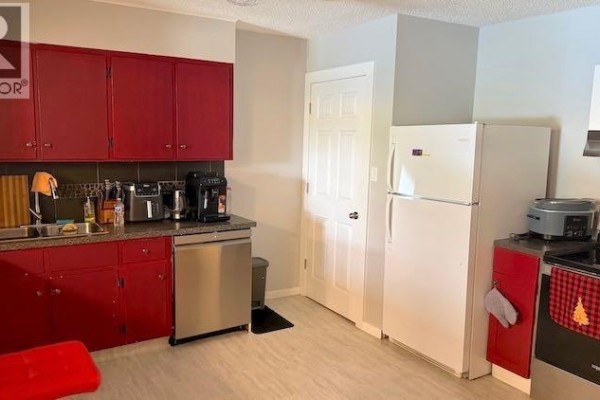 4536 Stanley Road Sw, Calgary, AB T2S2P9 Photo 2