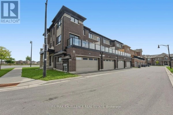Eating area - 454 Remembrance Road, Brampton, ON L7A5E2 Photo 3