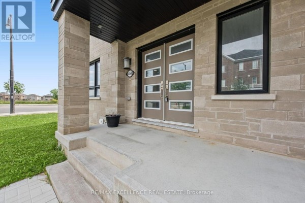 Primary Bedroom - 454 Remembrance Road, Brampton, ON L7A5E2 Photo 4