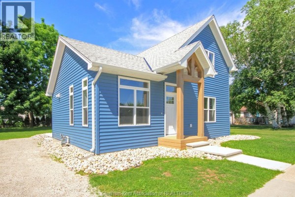 4pc Bathroom - 454 Trerice Street West, Dresden, ON N0P1M0 Photo 3