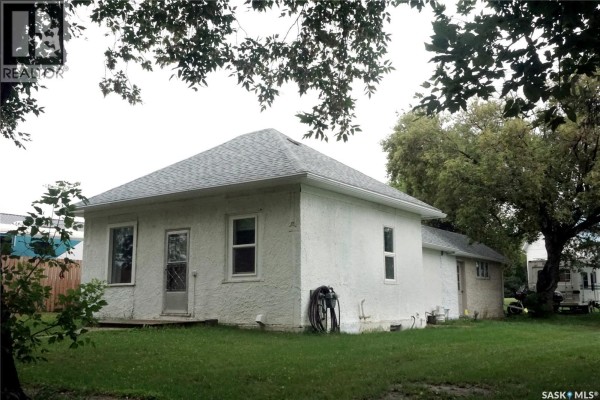 Kitchen - 455 2nd Street E, Meota, SK S0M1X0 Photo 3