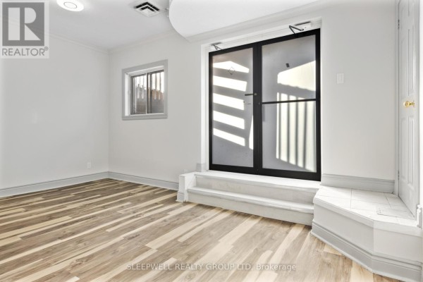 455-457 Somerset Street W, Ottawa, ON K1R5J7 Photo 4