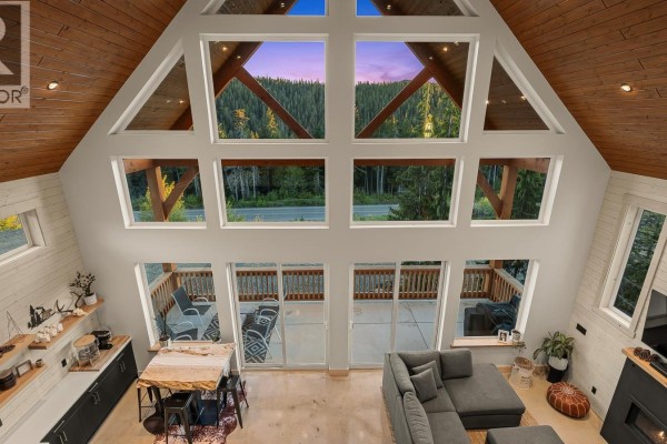 455 Arrowsmith Ridge, Courtenay, BC, photo 2